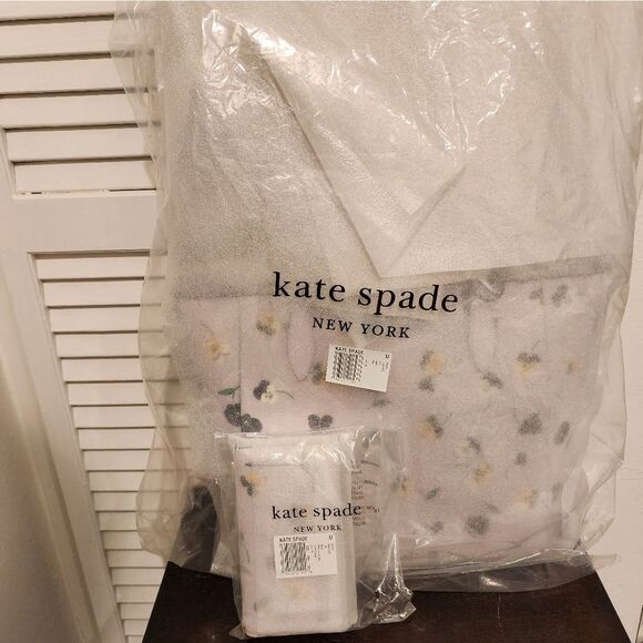 Kate Spade Tote and Wallet NWT - Picture 4 of 6